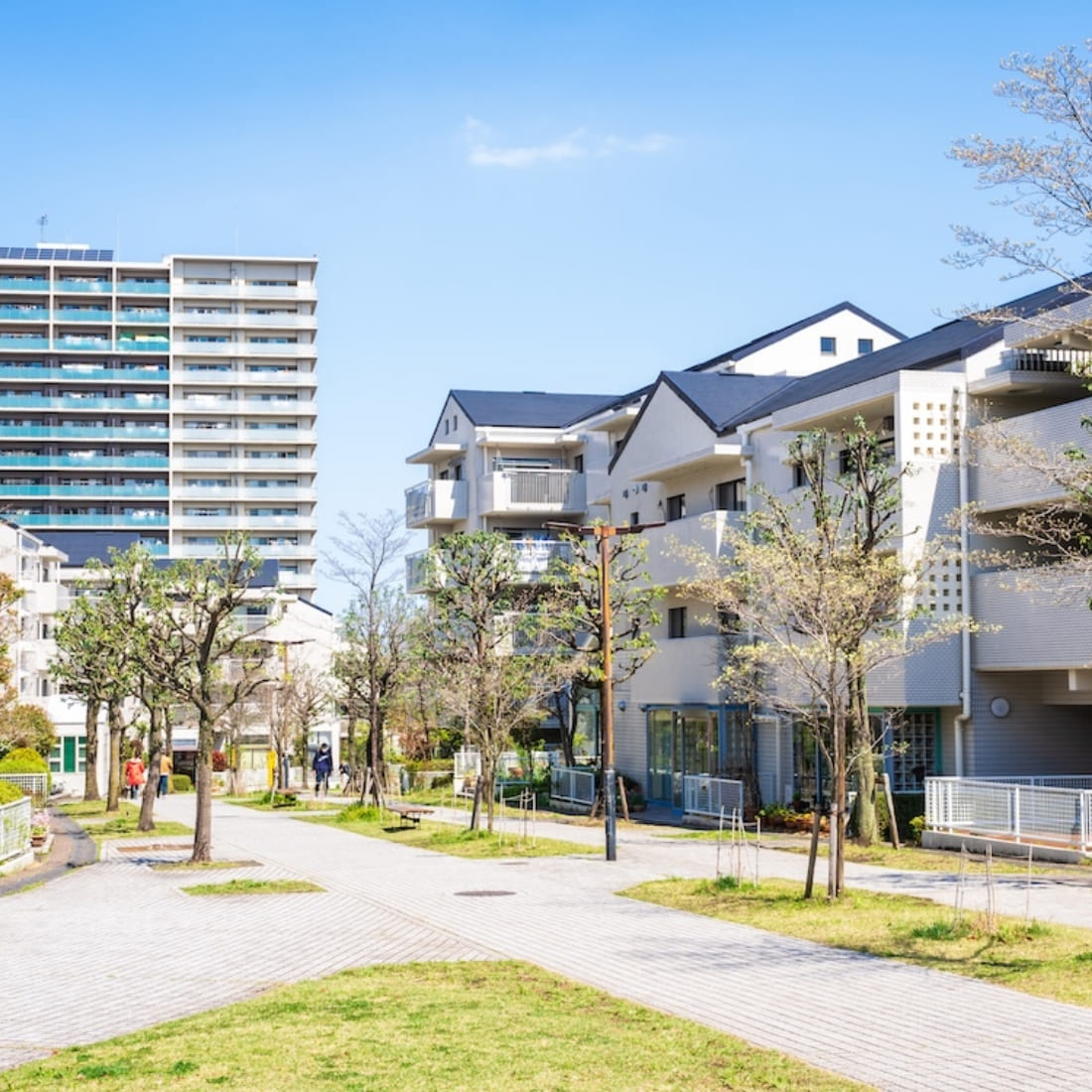 現代的な住宅街の風景